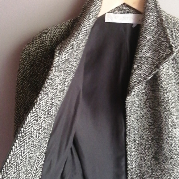 VALENTINO Vintage Tweed Jacket Size 4 - Picture 4 of 9